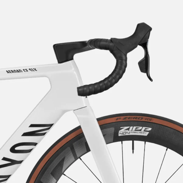 detail_2025_3966_aeroad-cf-slx-8-axs_R107_P01_P5 detail_2025_3966_aeroad-cf-slx-8-axs_R107_P01_P5